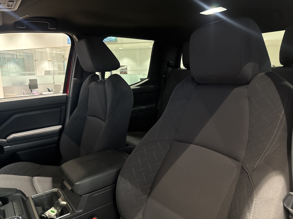 2024 Toyota Tacoma SR5 photo 27