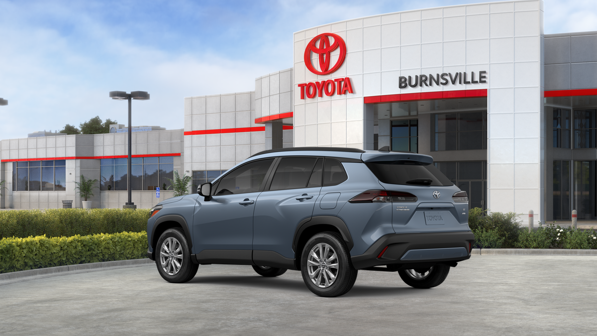2026 Toyota Corolla Cross LE photo 2