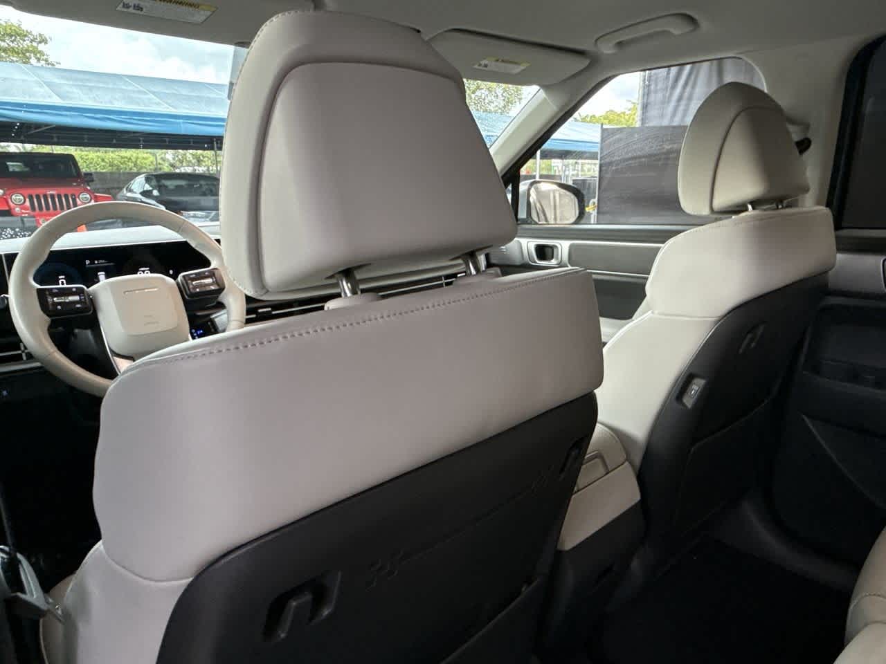 2025 Hyundai Santa Fe SEL photo 19