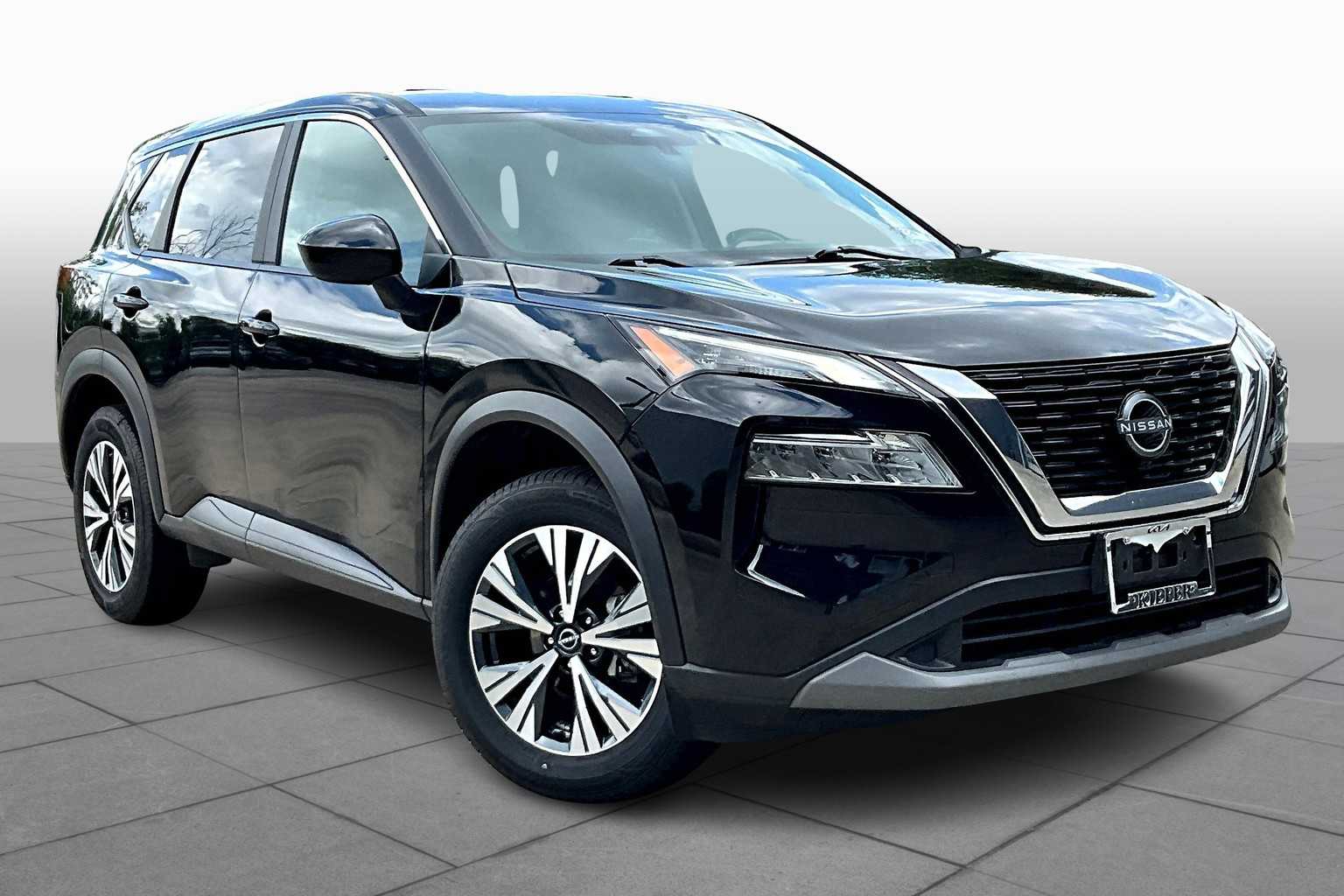 2023 Nissan Rogue SV photo 2
