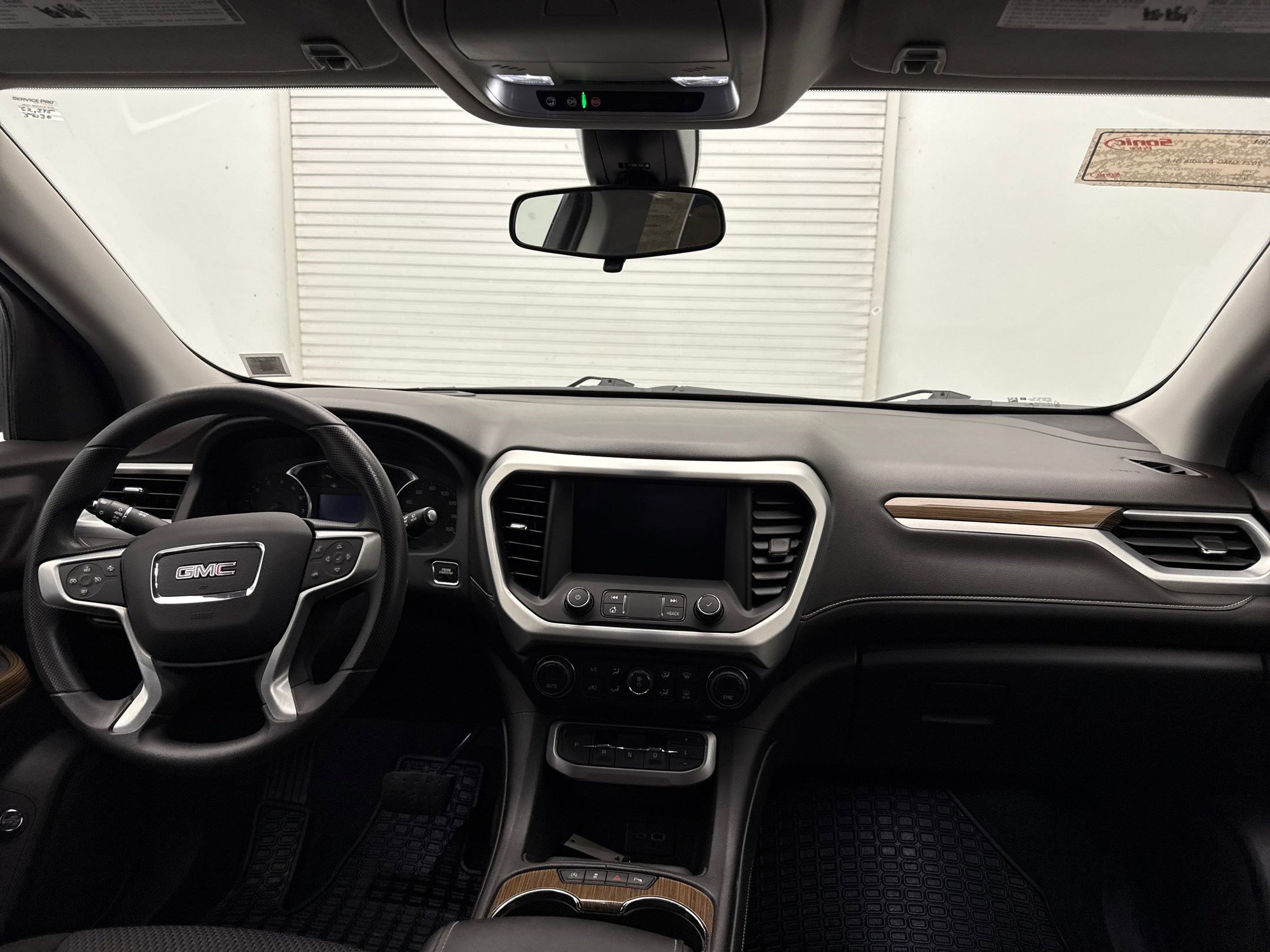 2021 Gmc Acadia SLE photo 14