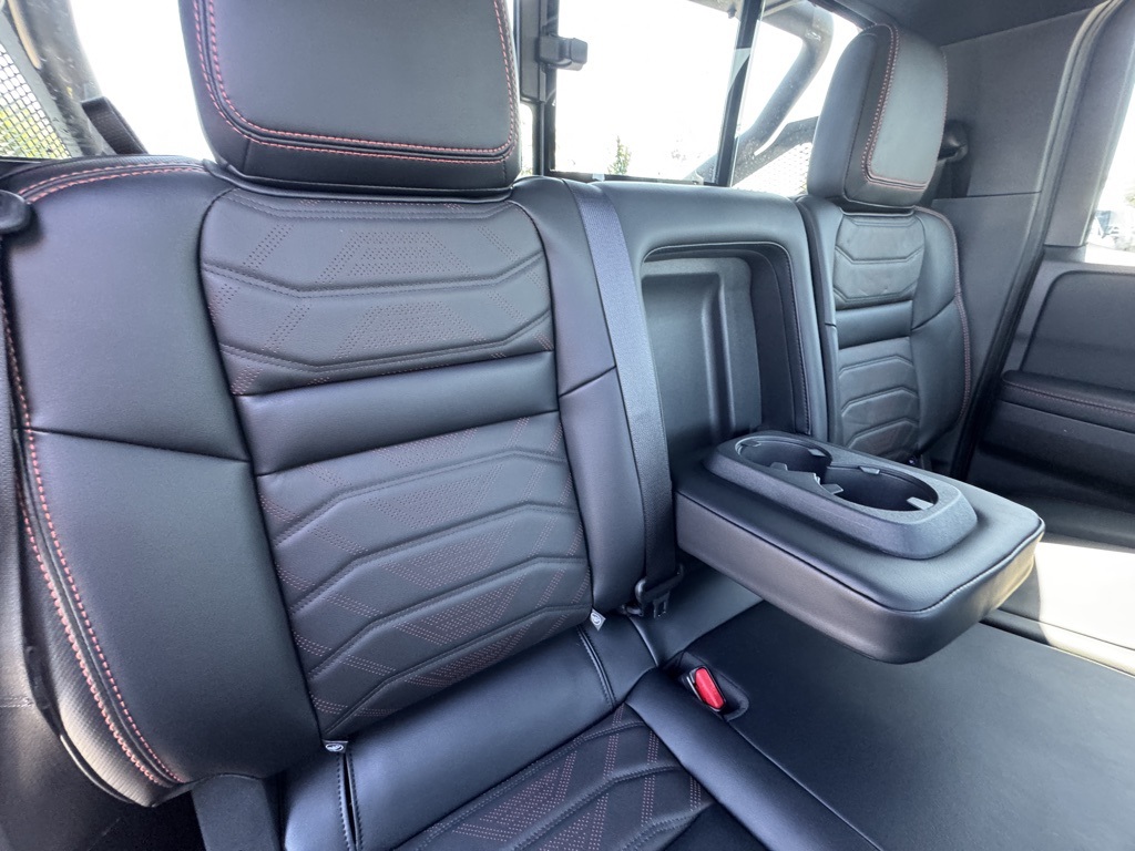 2025 Nissan Frontier PRO-4X photo 20