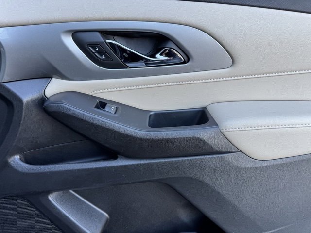 2022 Chevrolet Traverse LS photo 21
