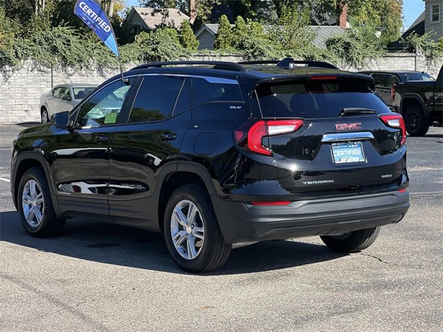 2022 Gmc Terrain SLE photo 2