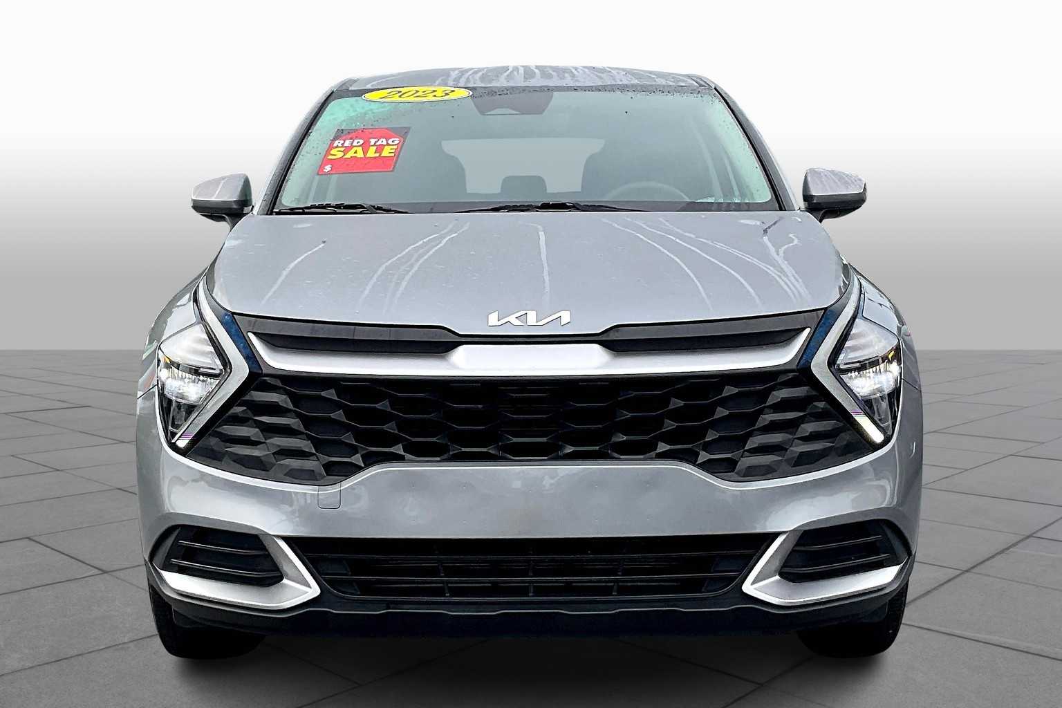 2023 Kia Sportage LX photo 3