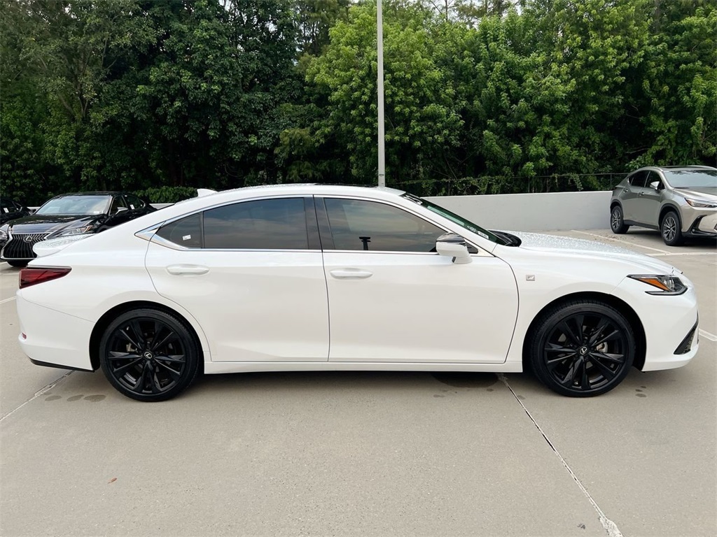 2023 Lexus ES 350 F SPORT photo 8