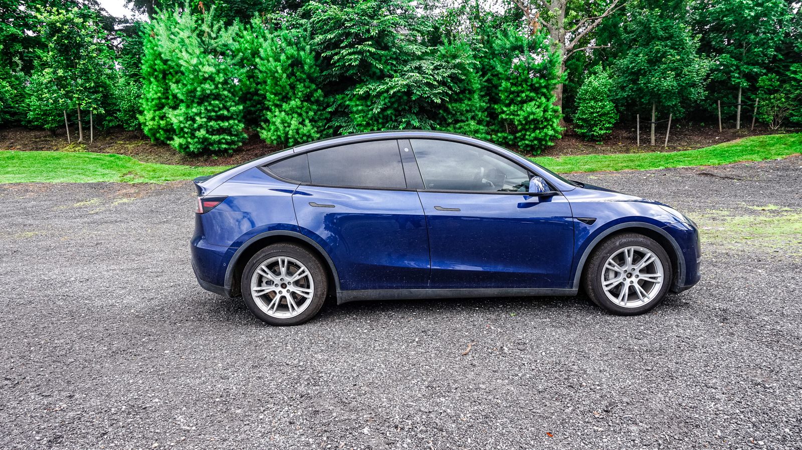 2022 Tesla Model Y Long Range photo 10