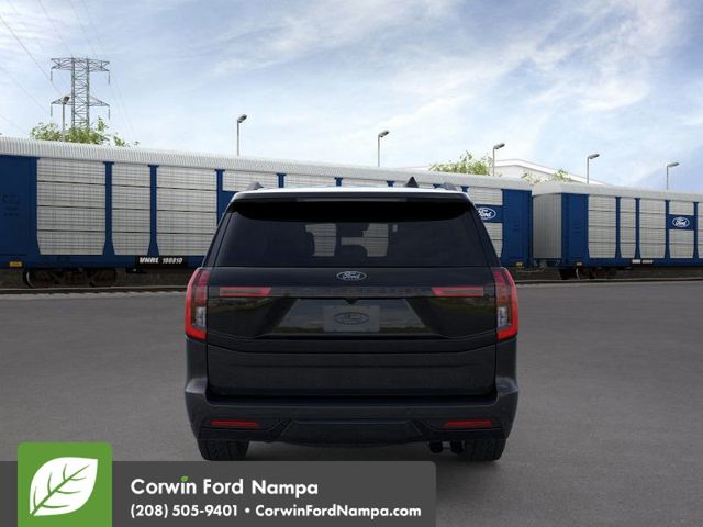 2025 Ford Expedition photo 6
