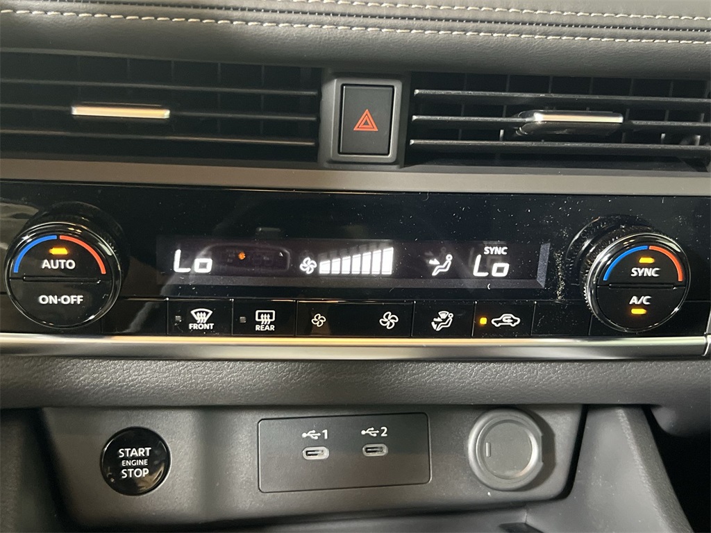 2026 Nissan Rogue SV photo 15
