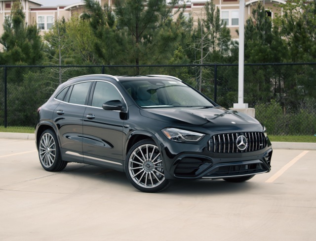 2025 Mercedes-Benz GLA GLA35 AMG's photo