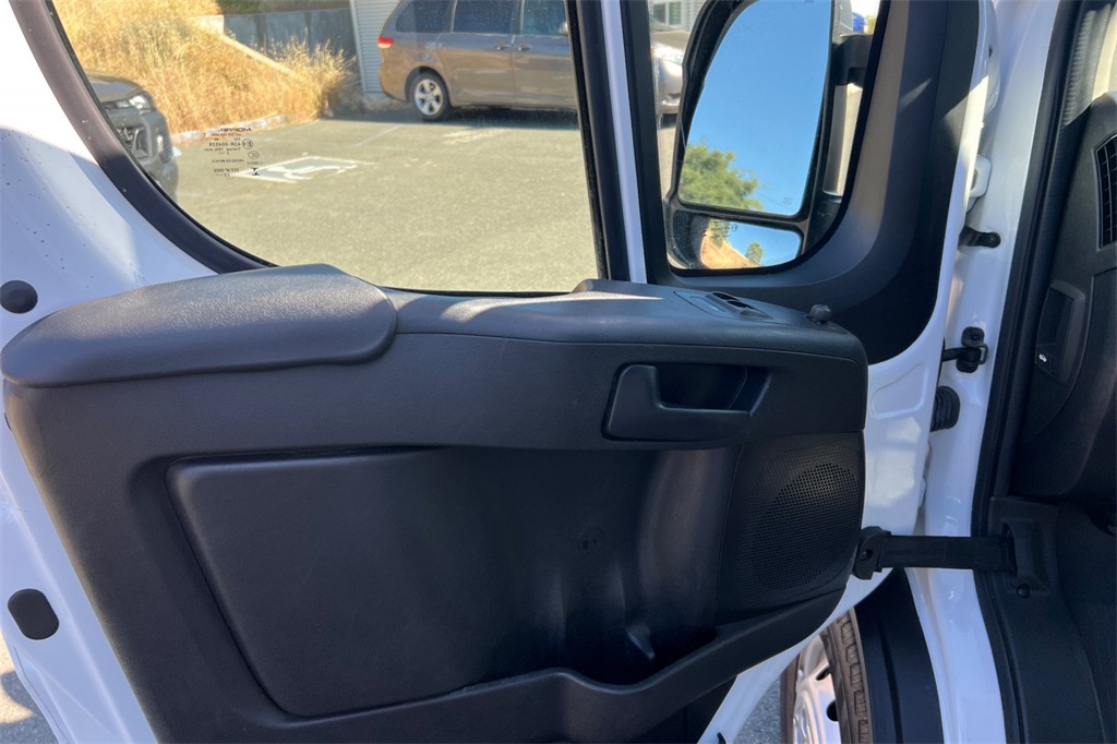 2023 Ram ProMaster 2500 photo 12