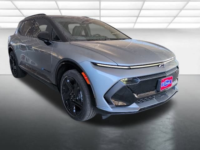 2026 Chevrolet Equinox EV RS's photo