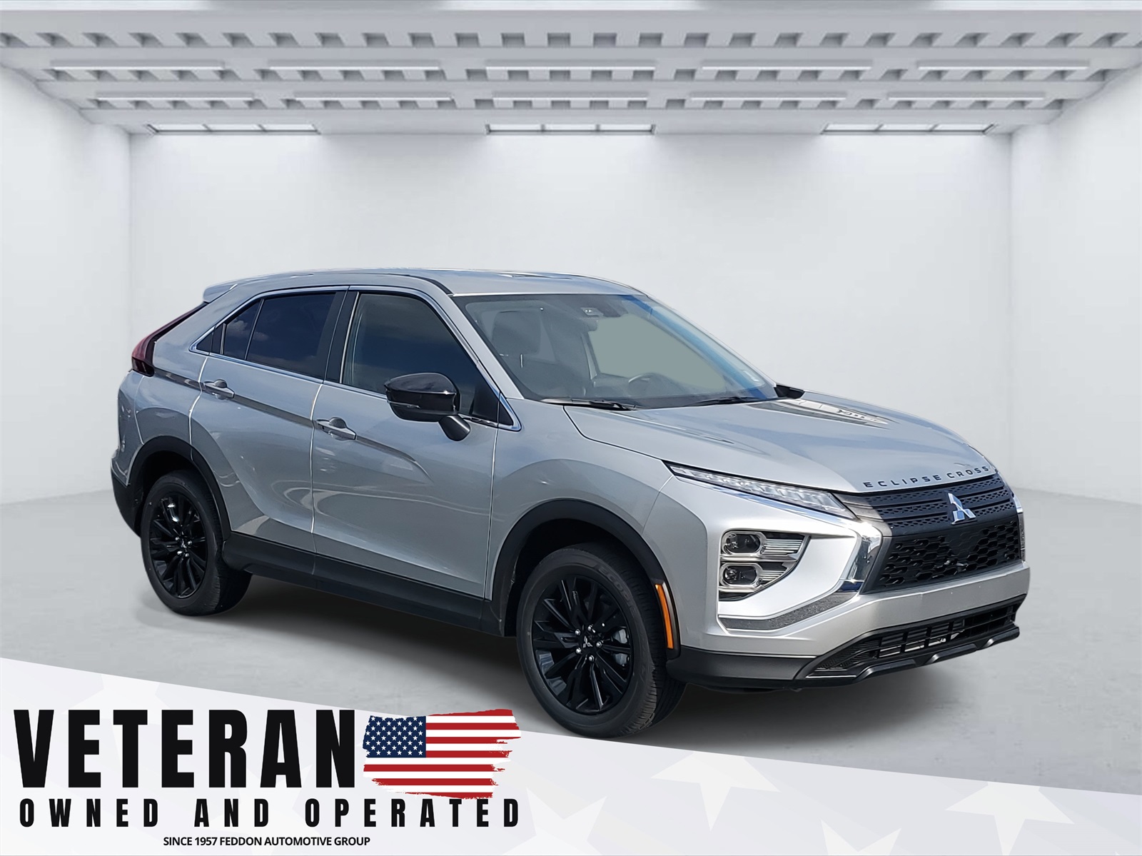 2025 Mitsubishi Eclipse Cross LE's photo
