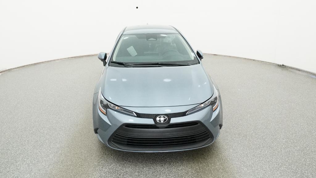2026 Toyota Corolla LE photo 2