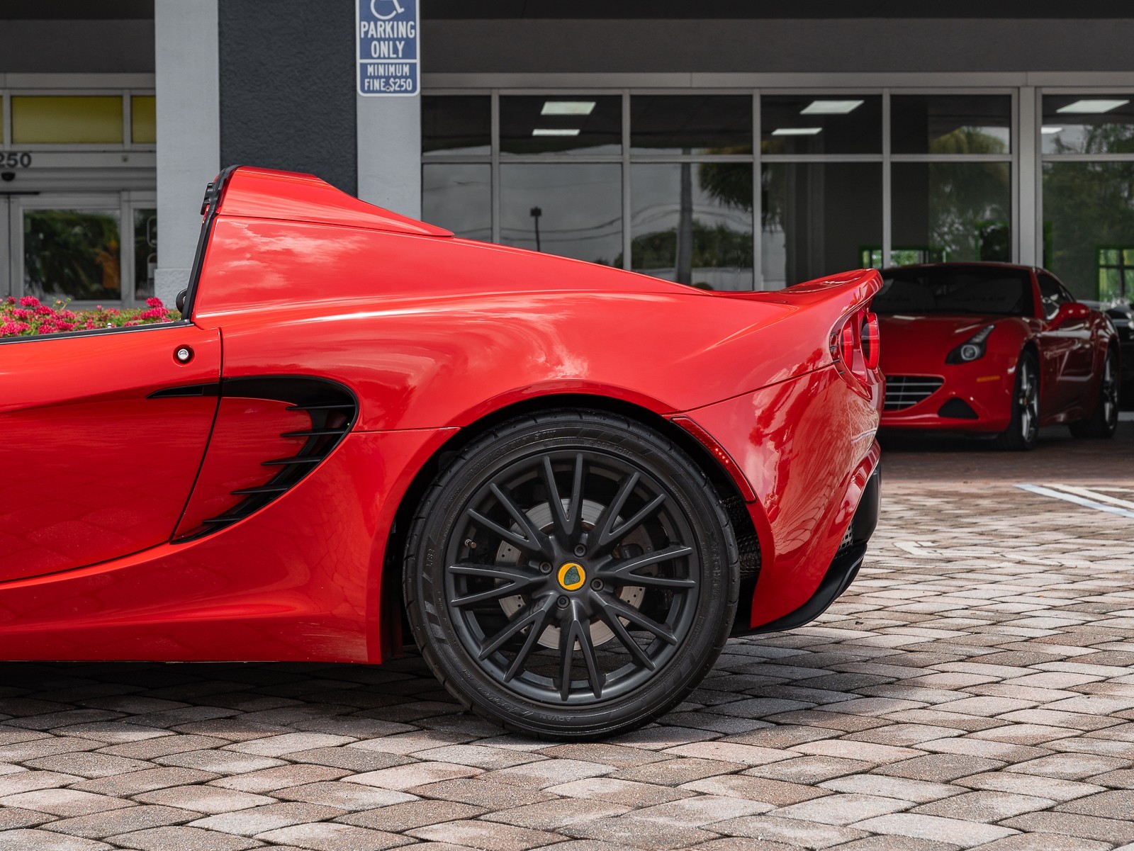 2010 Lotus Elise 111 photo 10