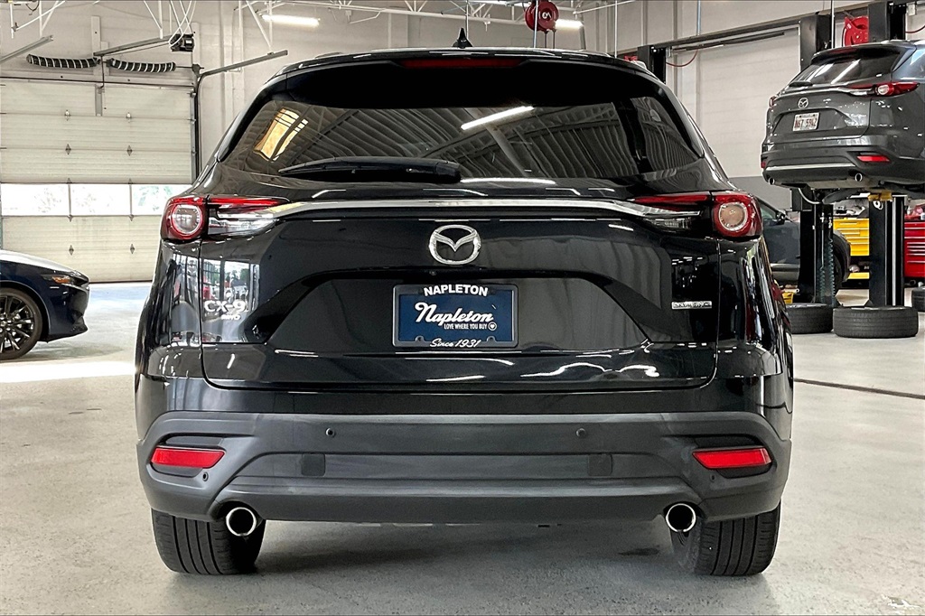 2022 Mazda CX-9 Touring photo 3