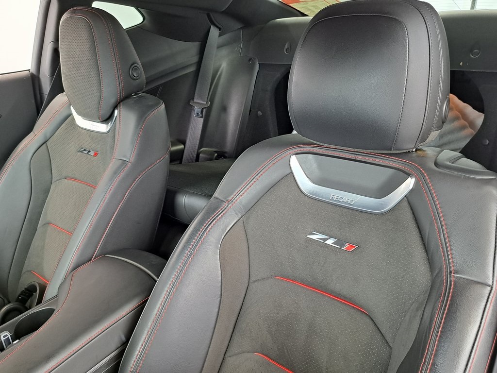 2018 Chevrolet Camaro ZL1 photo 25