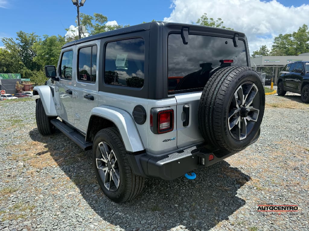 2024 Jeep Wrangler 4xe photo 2