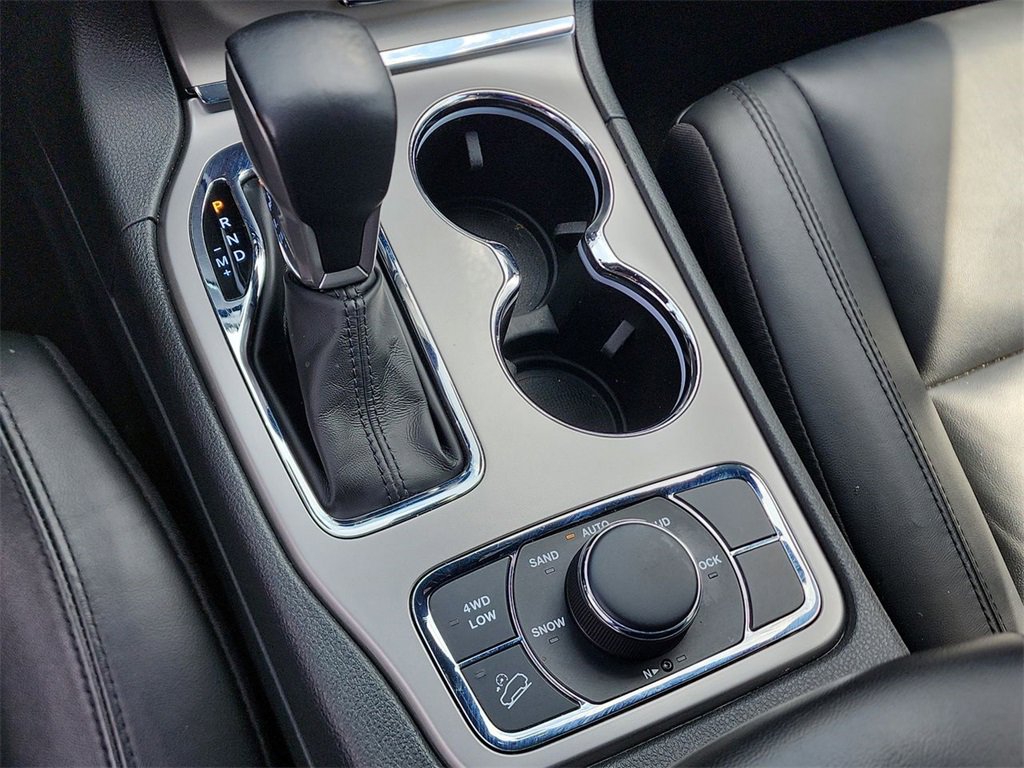 2022 Jeep Cherokee Limited photo 16