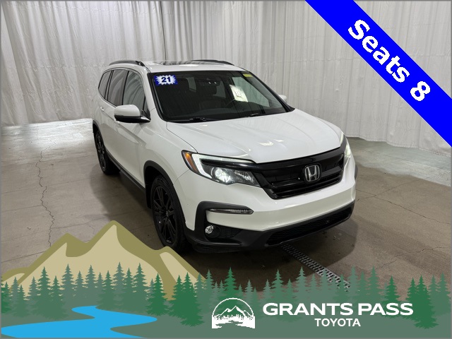 2021 Honda Pilot SE's photo