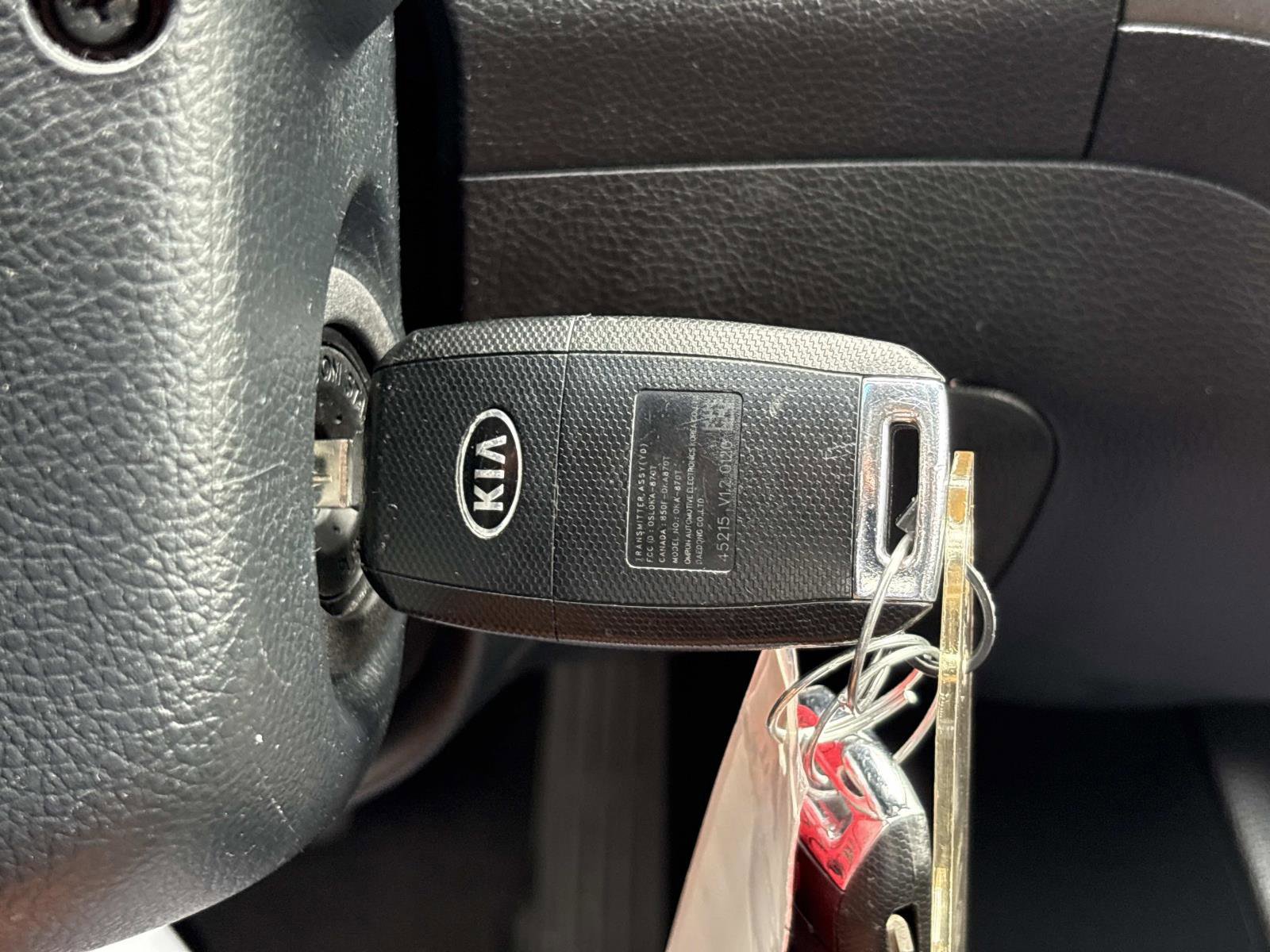 2016 Kia Forte LX photo 29