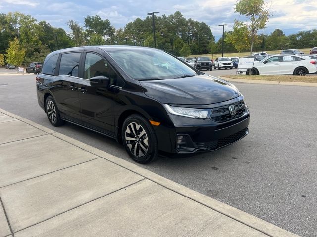 2026 Honda Odyssey EX-L photo 6