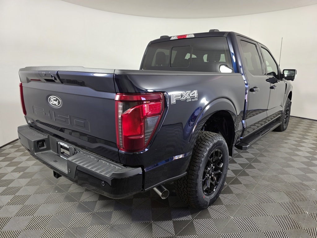 2025 Ford F-150 XLT photo 9