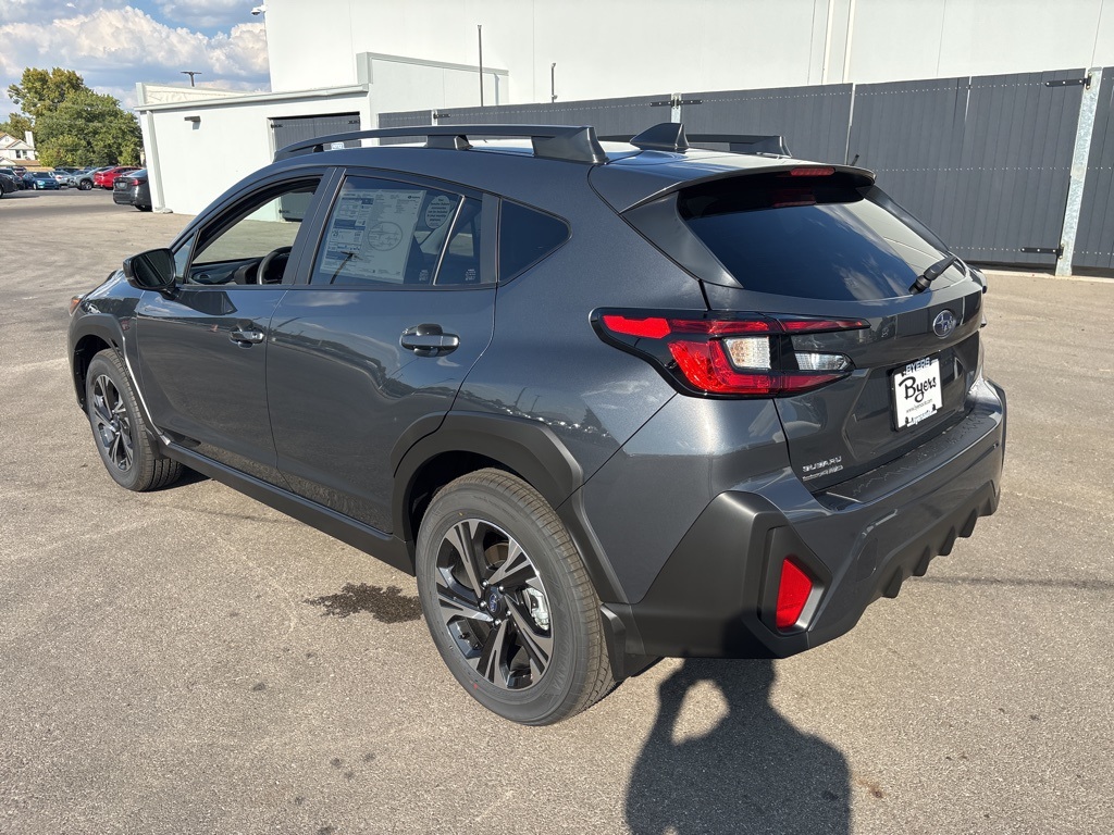 2025 Subaru Crosstrek Premium photo 5