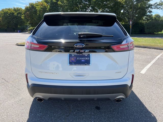 2022 Ford Edge Titanium photo 8