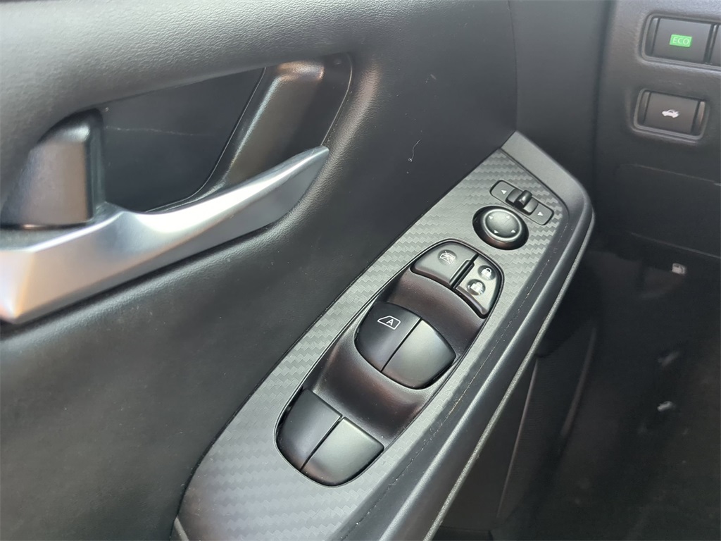 2021 Nissan Sentra S photo 21