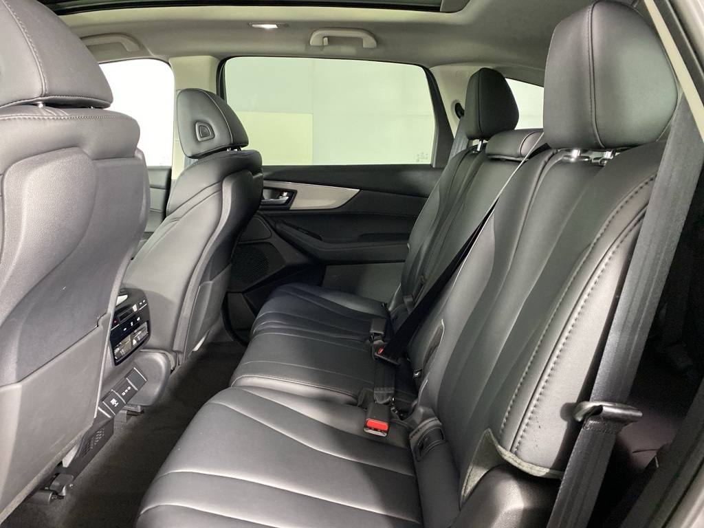 2025 Acura MDX SH-AWD photo 19