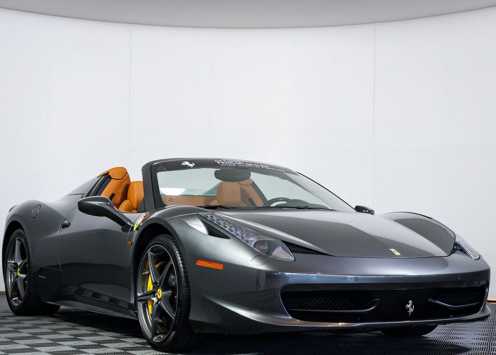 2014 Ferrari 458 Spider Base photo 5