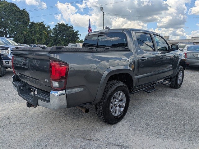 2019 Toyota Tacoma SR5 photo 3