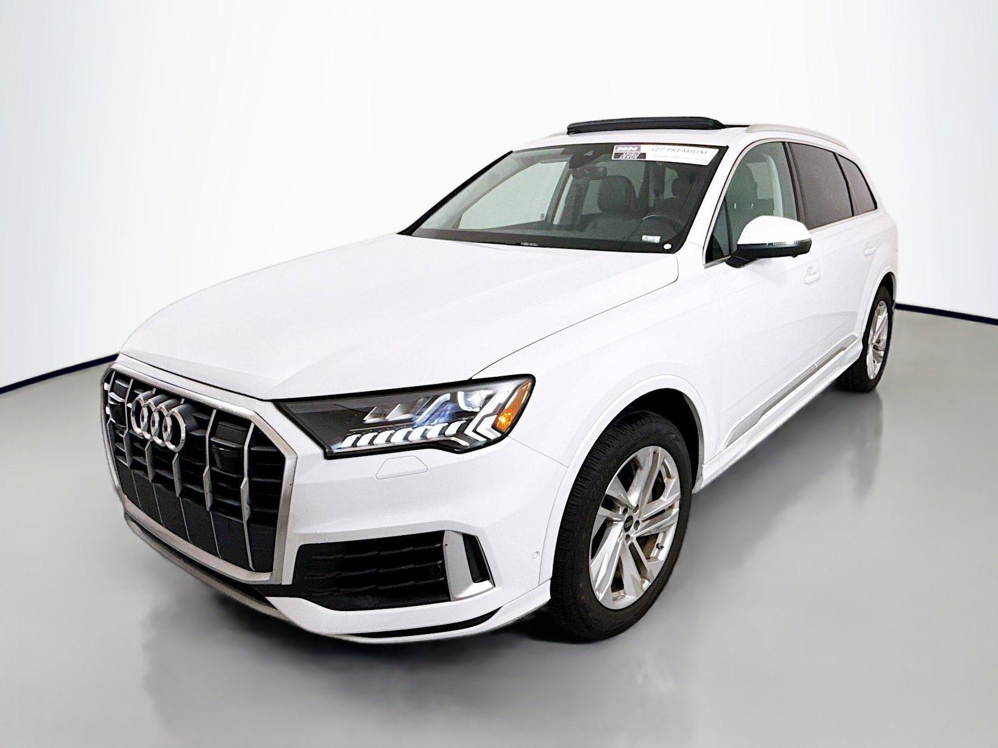 2024 Audi Q7 Premium Plus photo 3