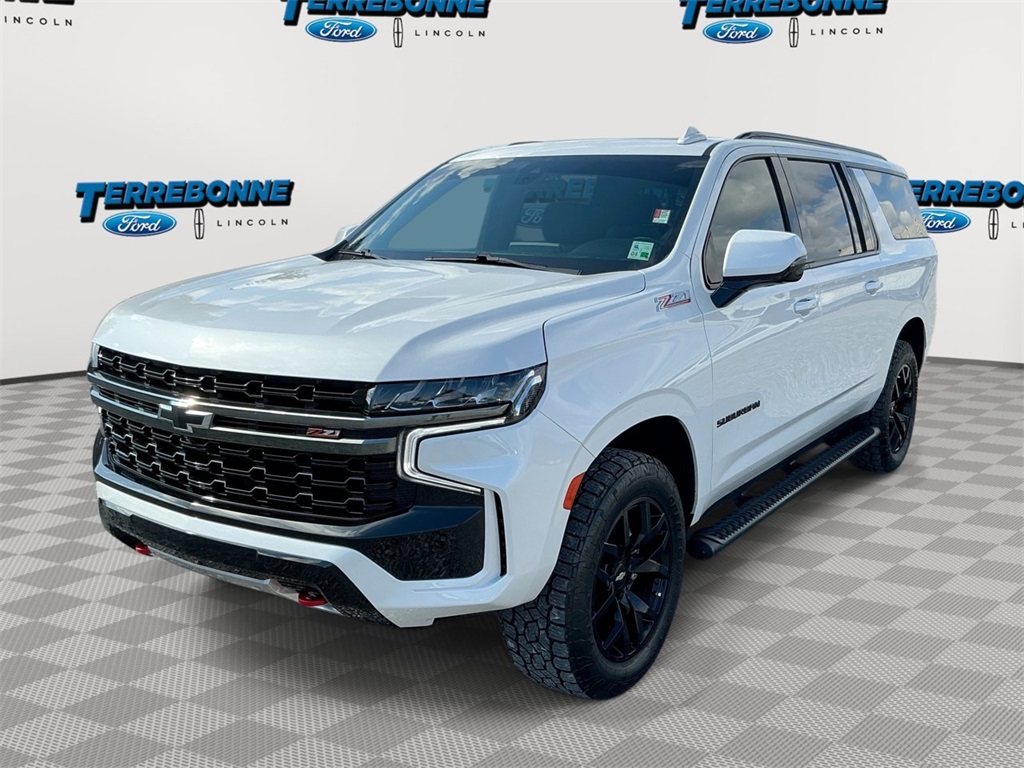 2022 Chevrolet Suburban Z71's photo