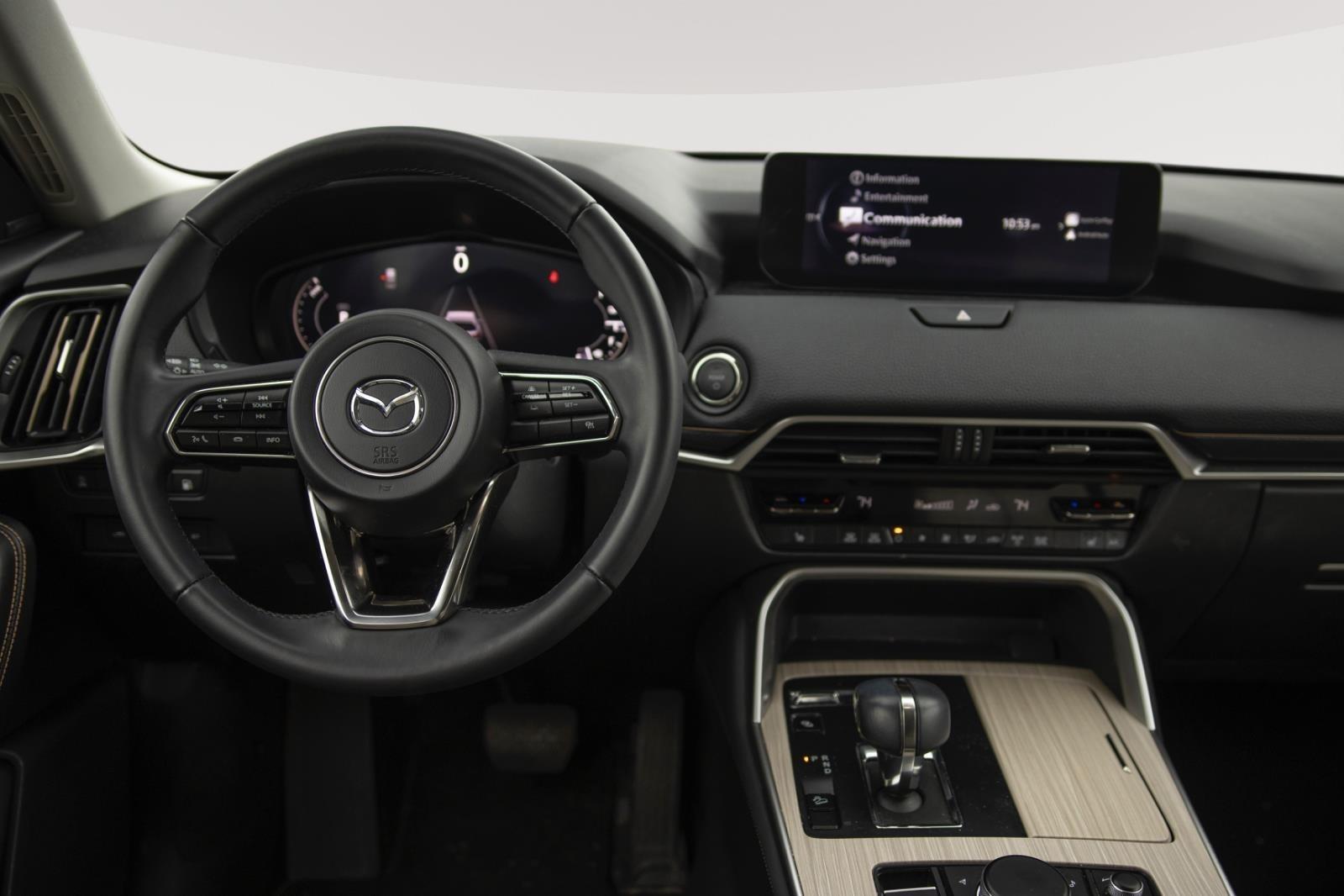 2024 Mazda CX-90 Premium photo 2