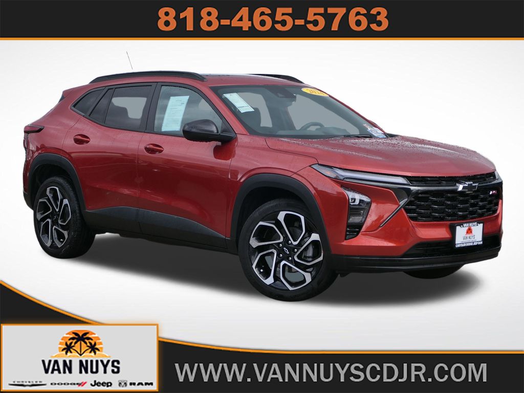 2024 Chevrolet Trax RS's photo