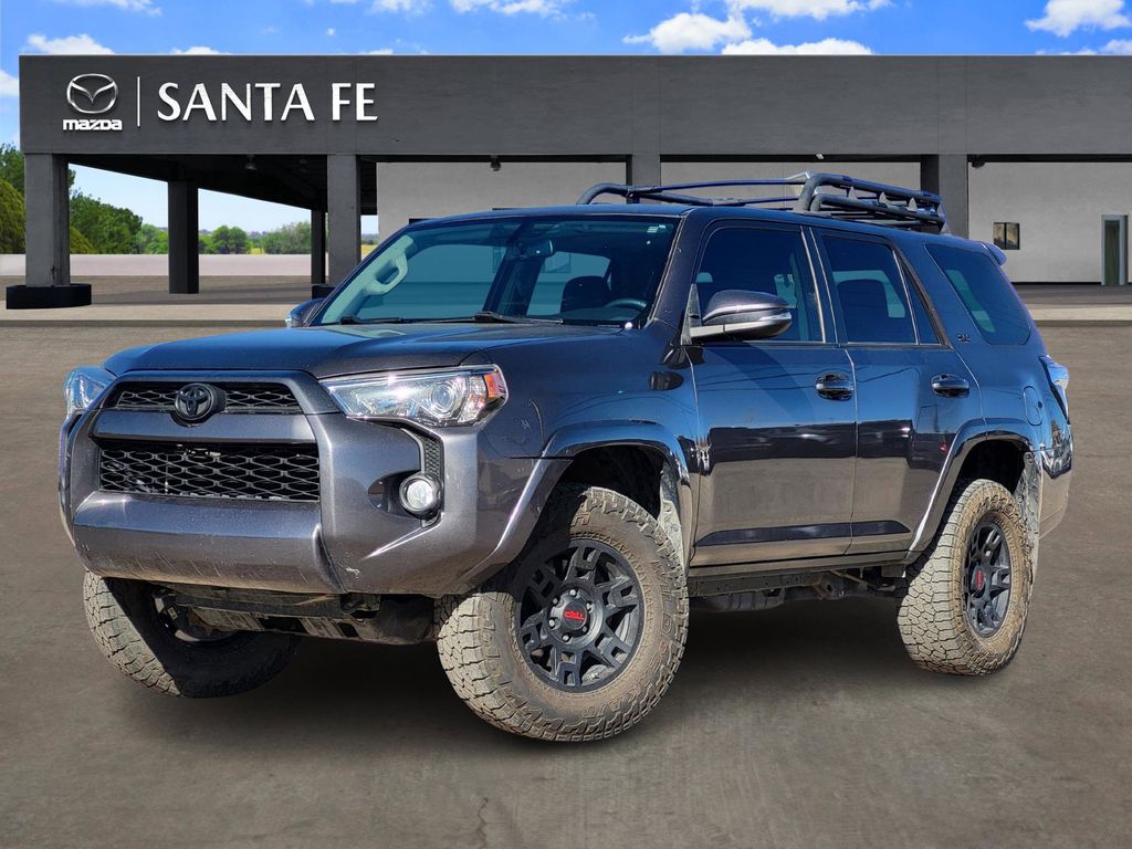2019 Toyota 4Runner SR5 Premium's photo