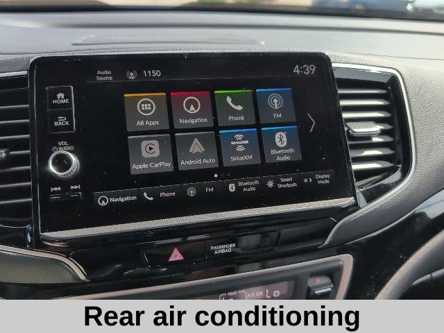 2025 Honda Ridgeline Black Edition photo 3