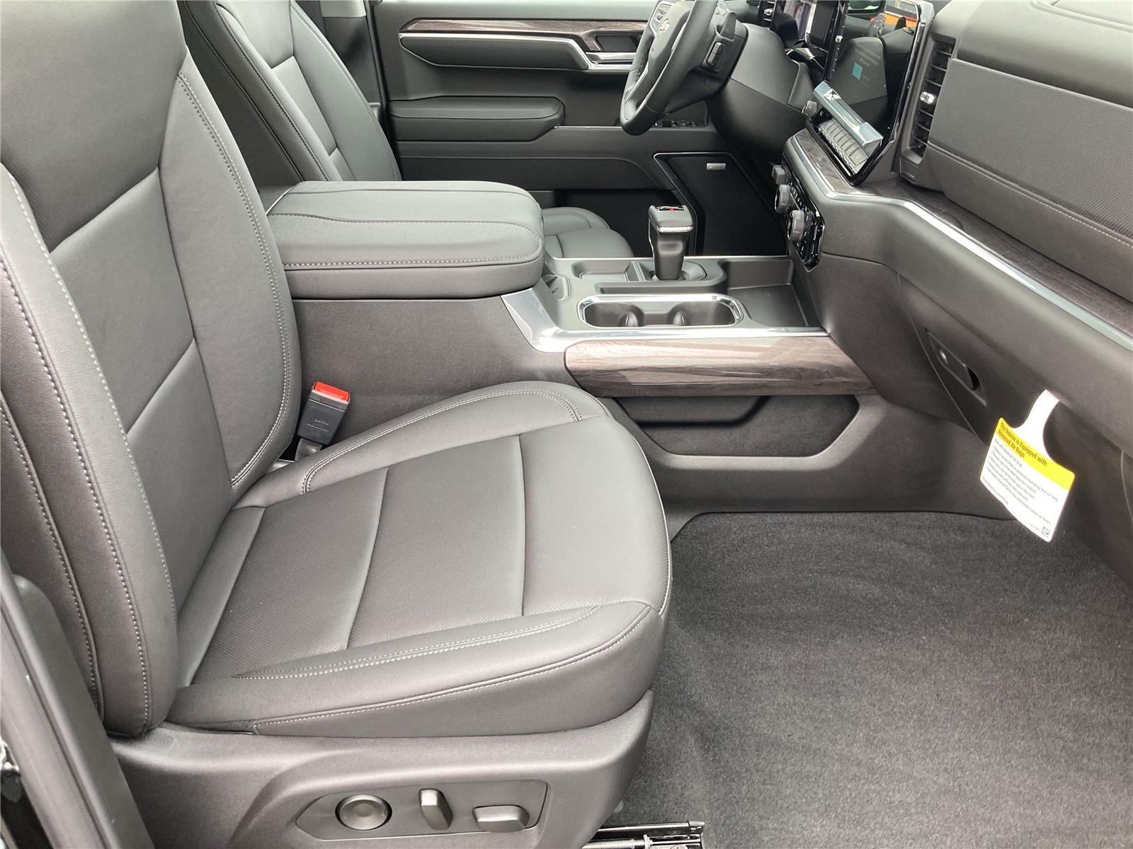 2026 Chevrolet Silverado 1500 LTZ photo 36