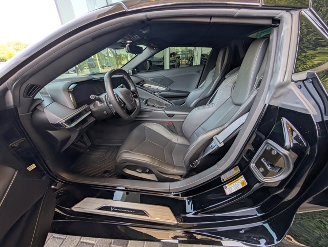 2024 Chevrolet Corvette Stingray 1LT Convertible photo 10