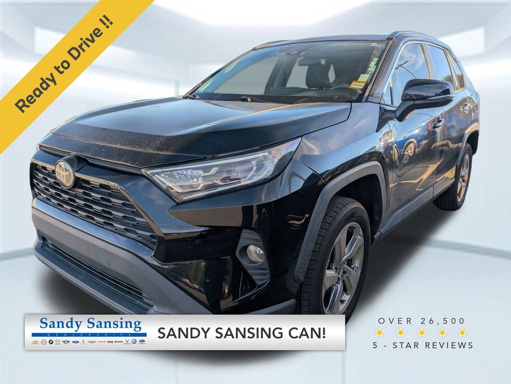 2021 Toyota RAV4 XLE Premium's photo