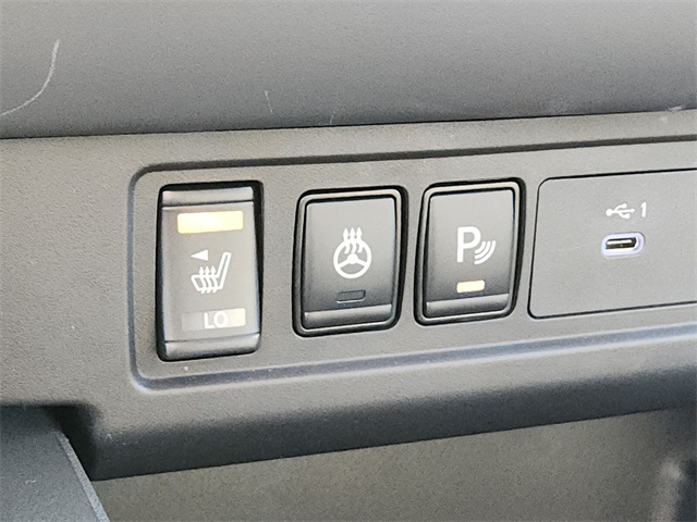 2025 Nissan Frontier SV photo 10