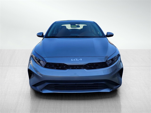 2023 Kia Forte LXS photo 9