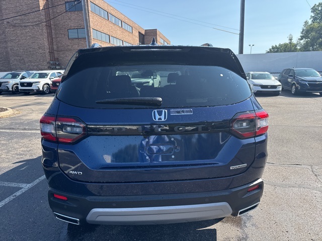 2025 Honda Pilot Touring photo 6