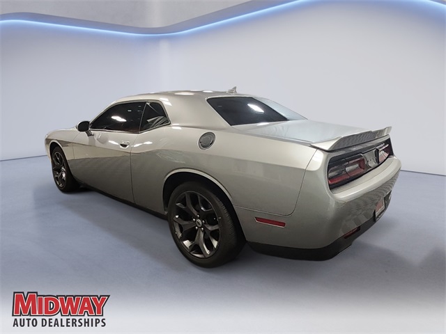 2018 Dodge Challenger SXT photo 3