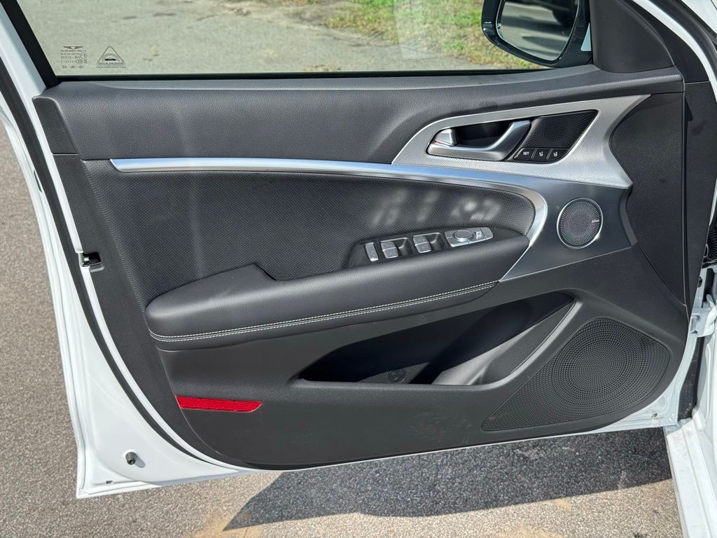2026 Genesis G70 2.5T Prestige photo 21