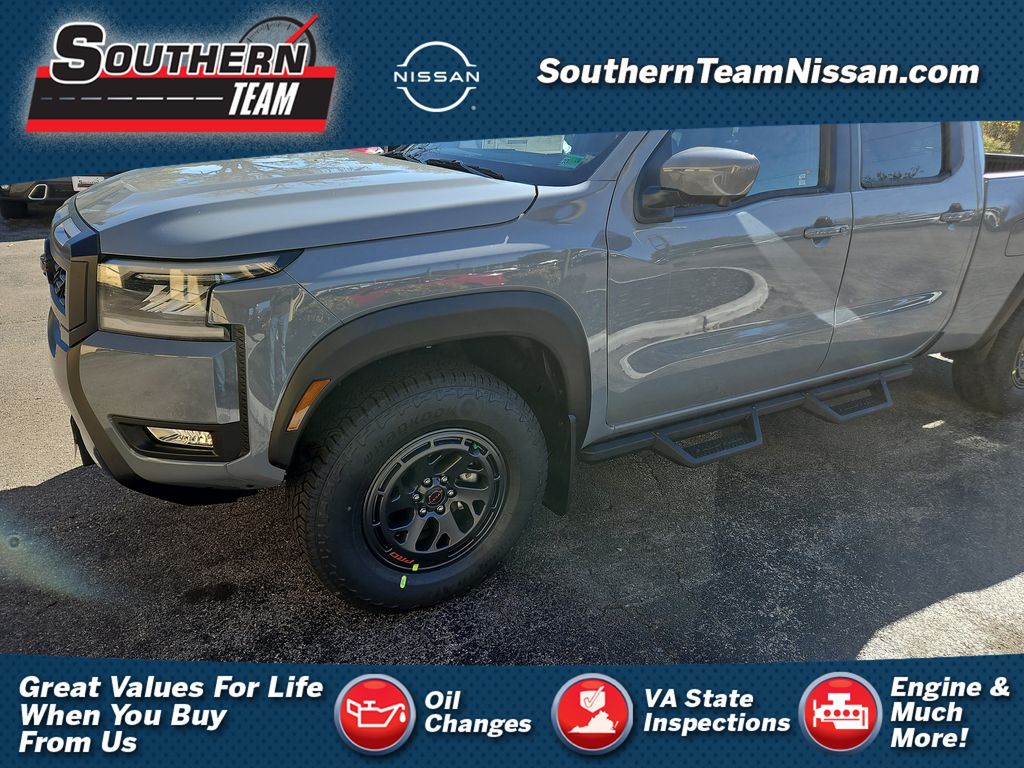 2026 Nissan Frontier PRO-4X's photo