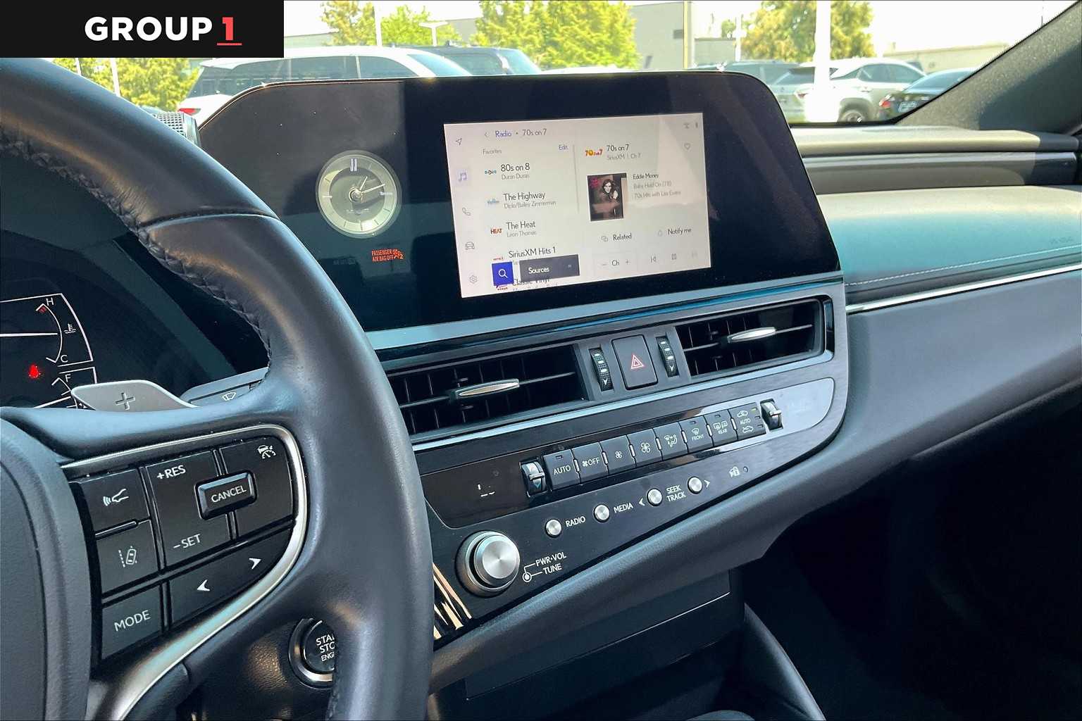 2023 Lexus ES 350 photo 5