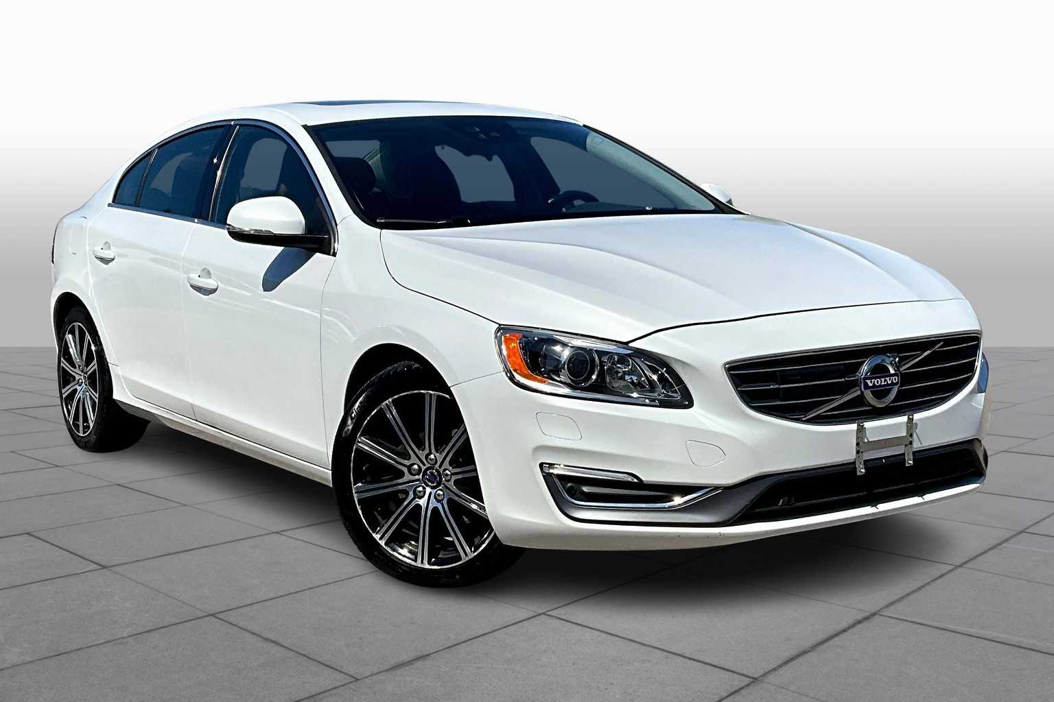 Used 2018 Volvo S60 Inscription Platinum with VIN LYV402TM9JB159230 for sale in Rockland, MA
